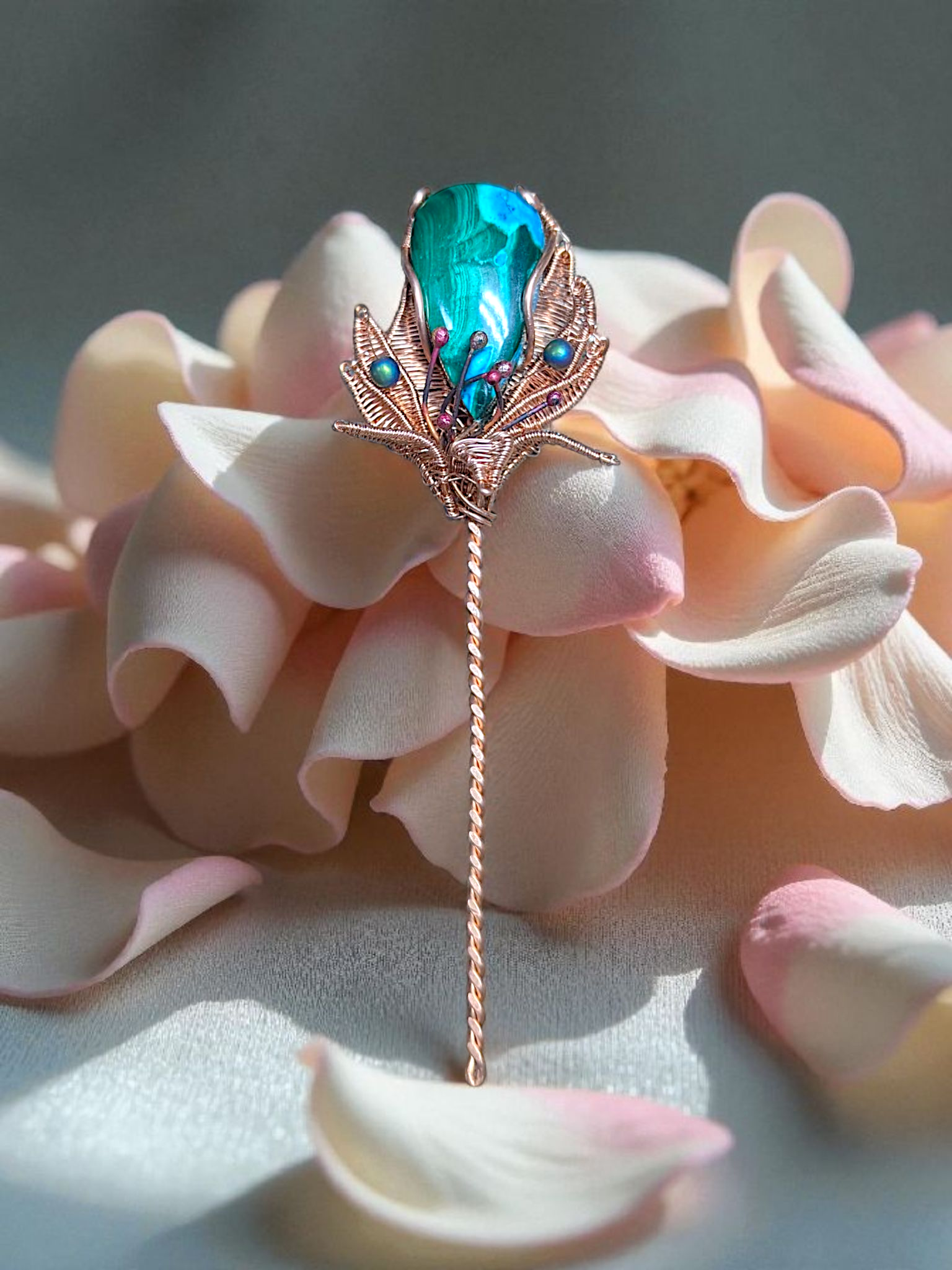 PXL_20251119_221111984